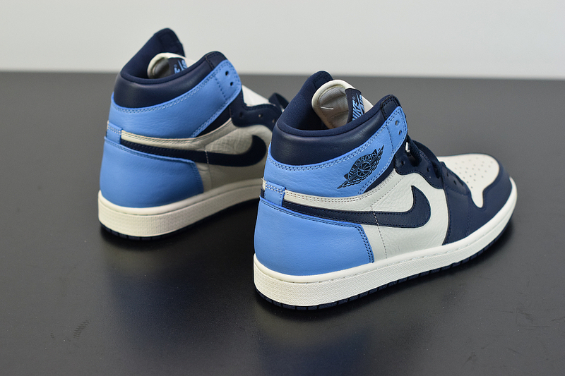 AIR JORDAN 1 HIGH OG “COURT PURPLE” 555088-140