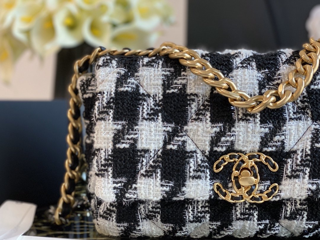 Ch@nel 19 Flap Bag-26CM