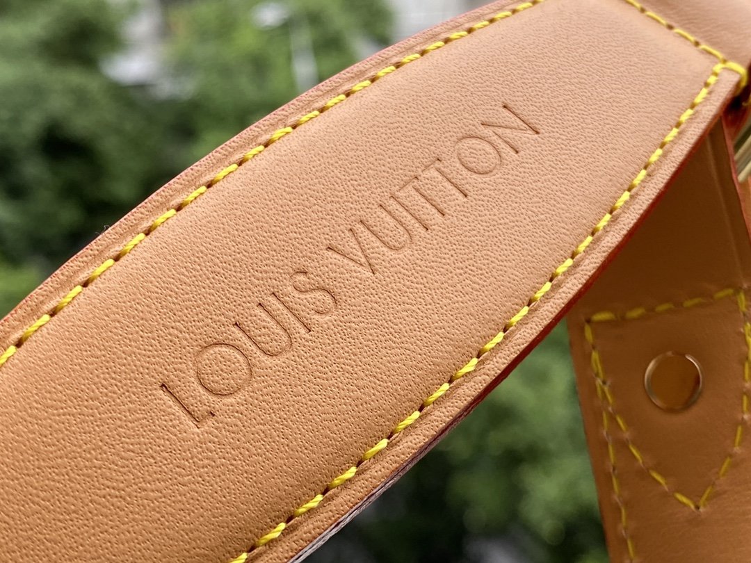 l0*is V*t0n tulum handbags-34x28x14cm