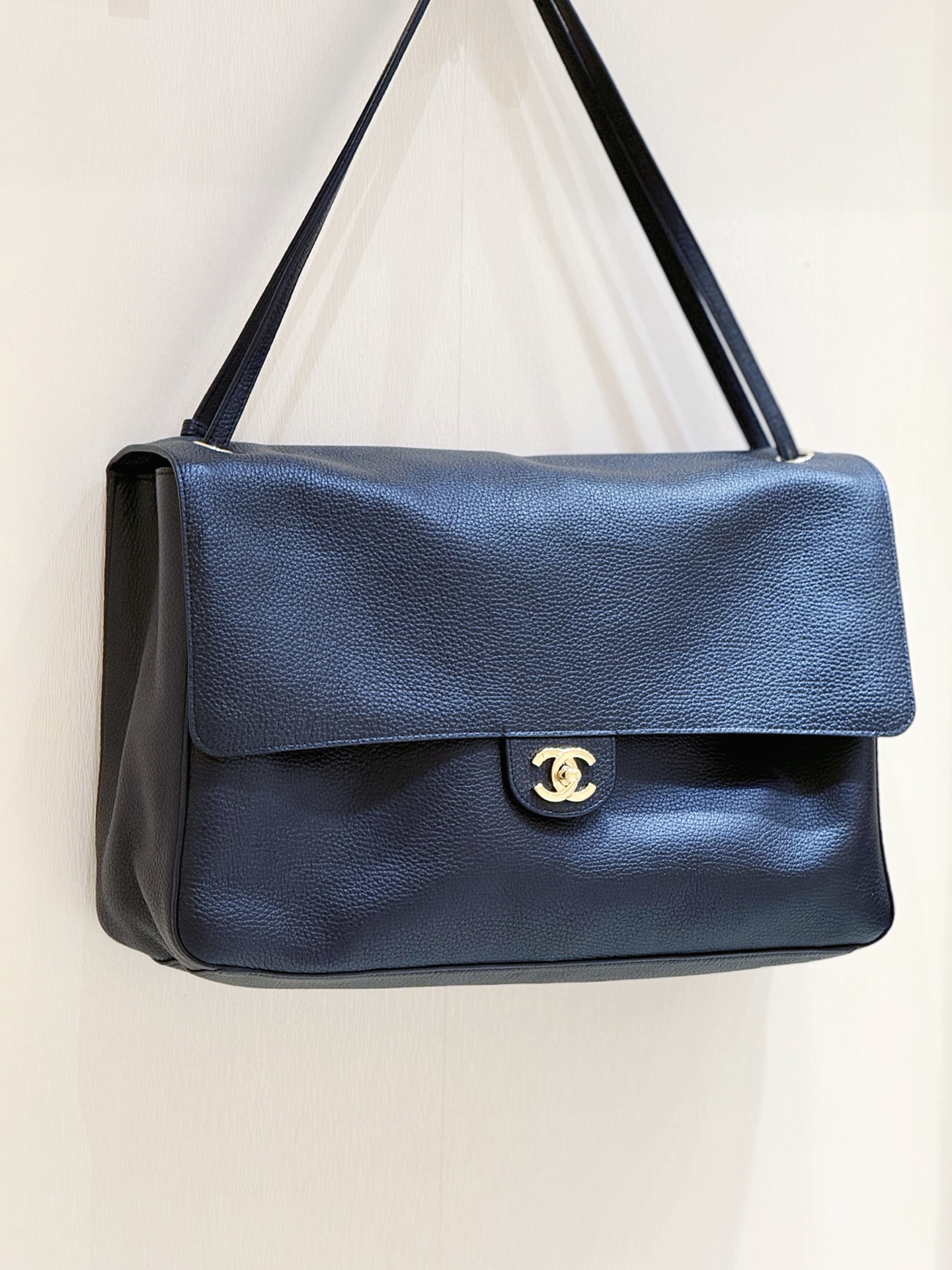 Ch@nel Maxi Flapbag , Grained Calfskin & Silver-Tone Metal, lLight-26*38.5*11CM