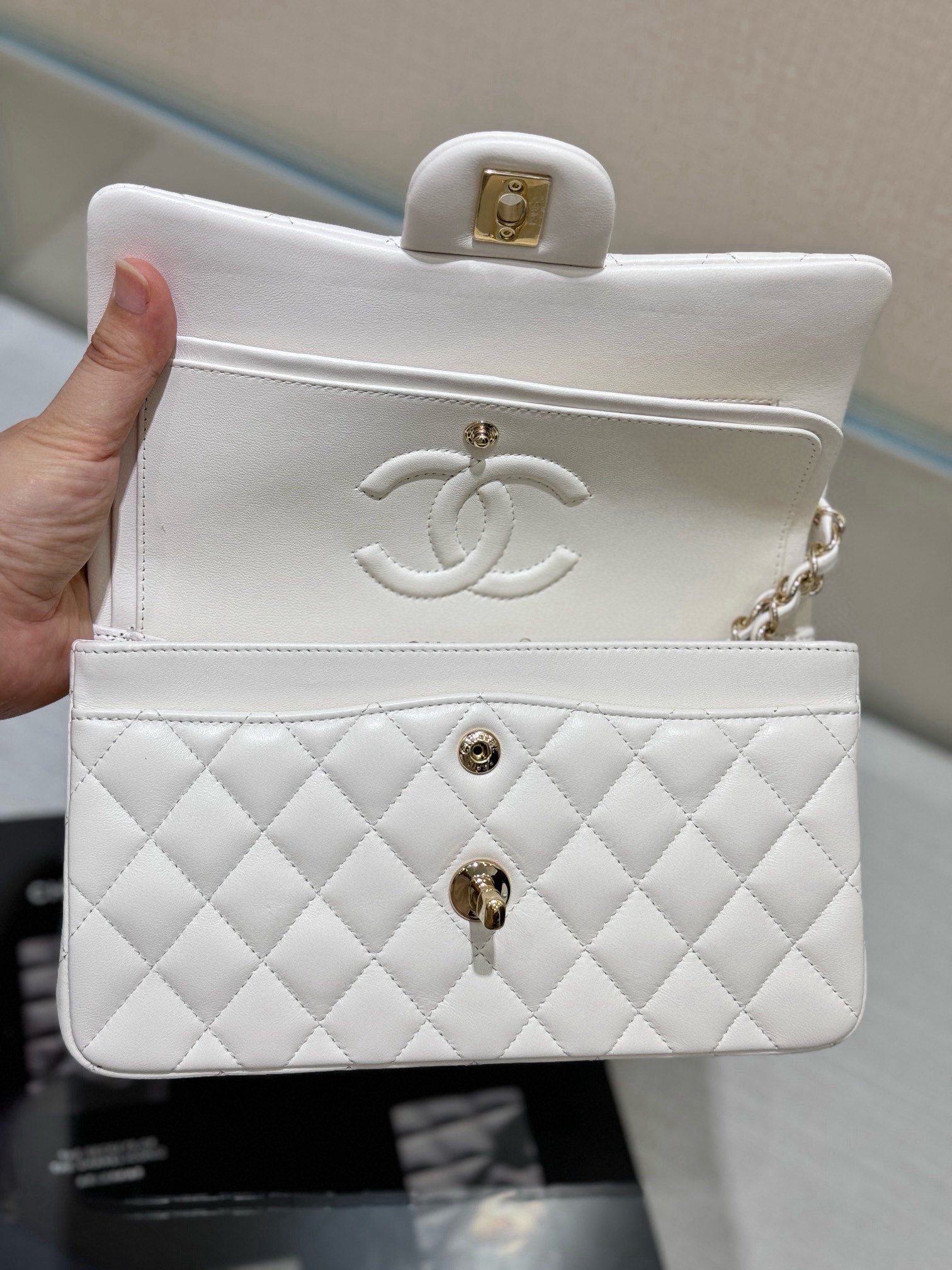 Ch@nel Flap Bag-Lambskin Leather-23CM