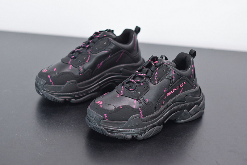 Ba*len*cia*ga triple s