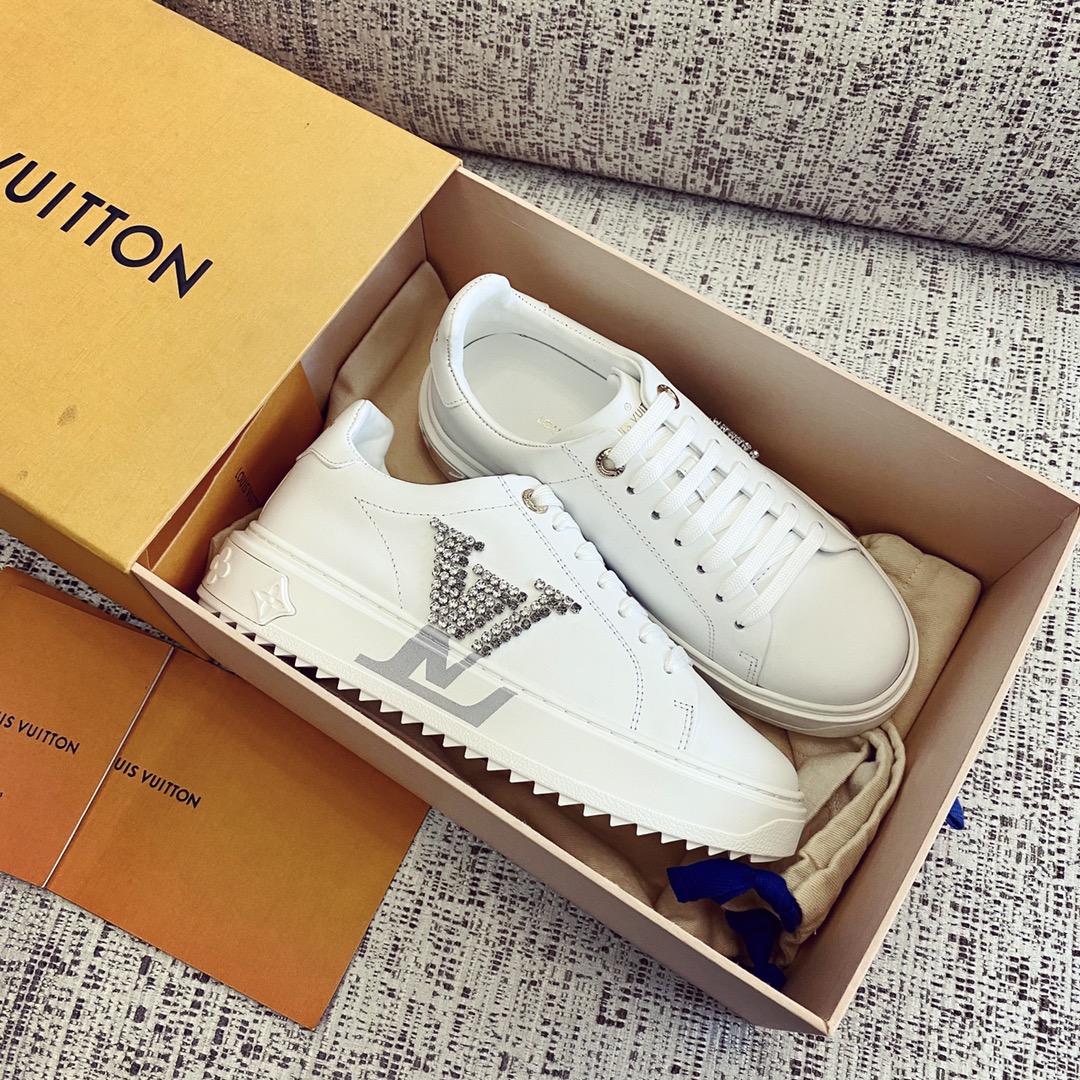 l0*is V*t0n sneakers(eu35-eu41)
