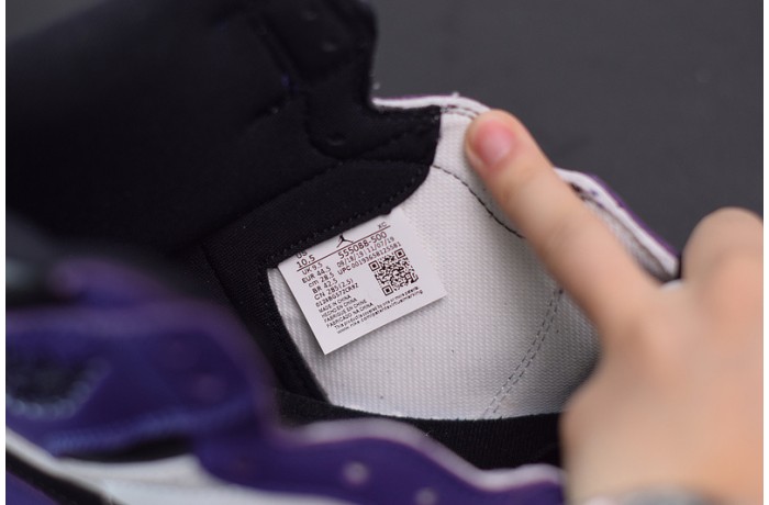 AIR JORDAN 1 HIGH OG “COURT PURPLE” 555088-500