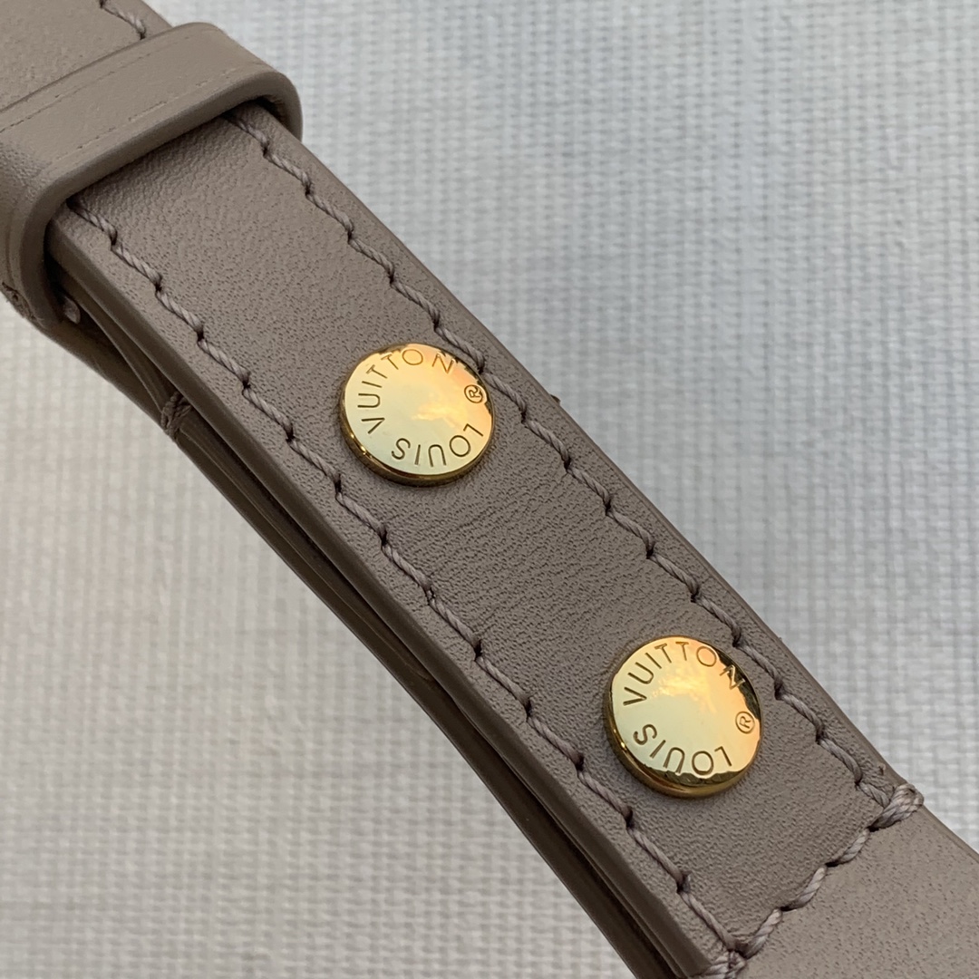 l0*is V*t0n multi pochette accessories-24 x 13.5 x 4cm