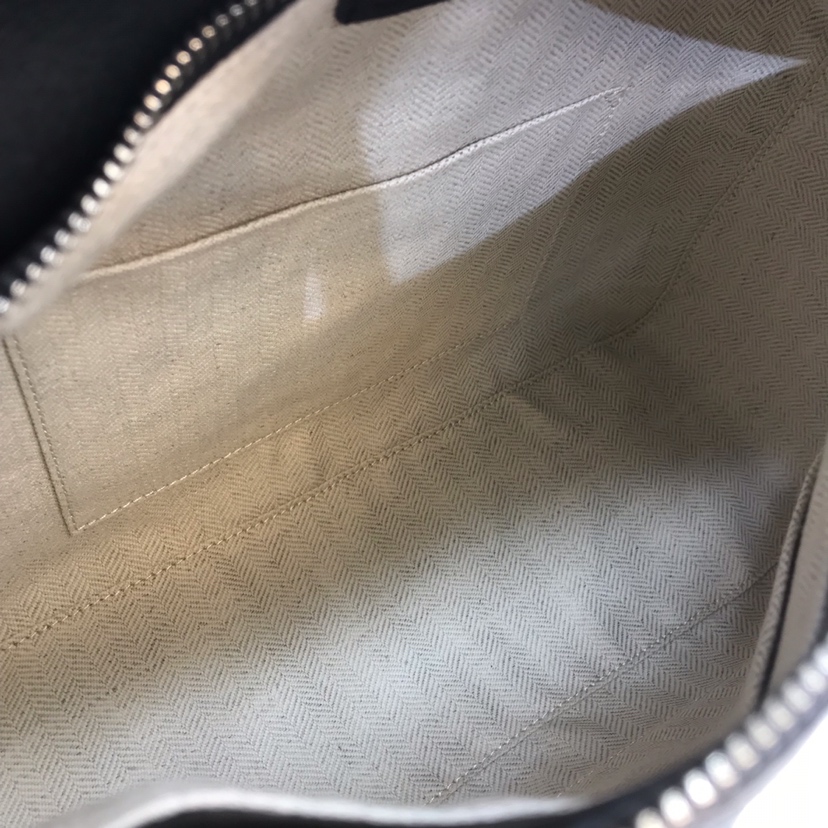 L0ew* puzzle medium bag-29*18*12cm