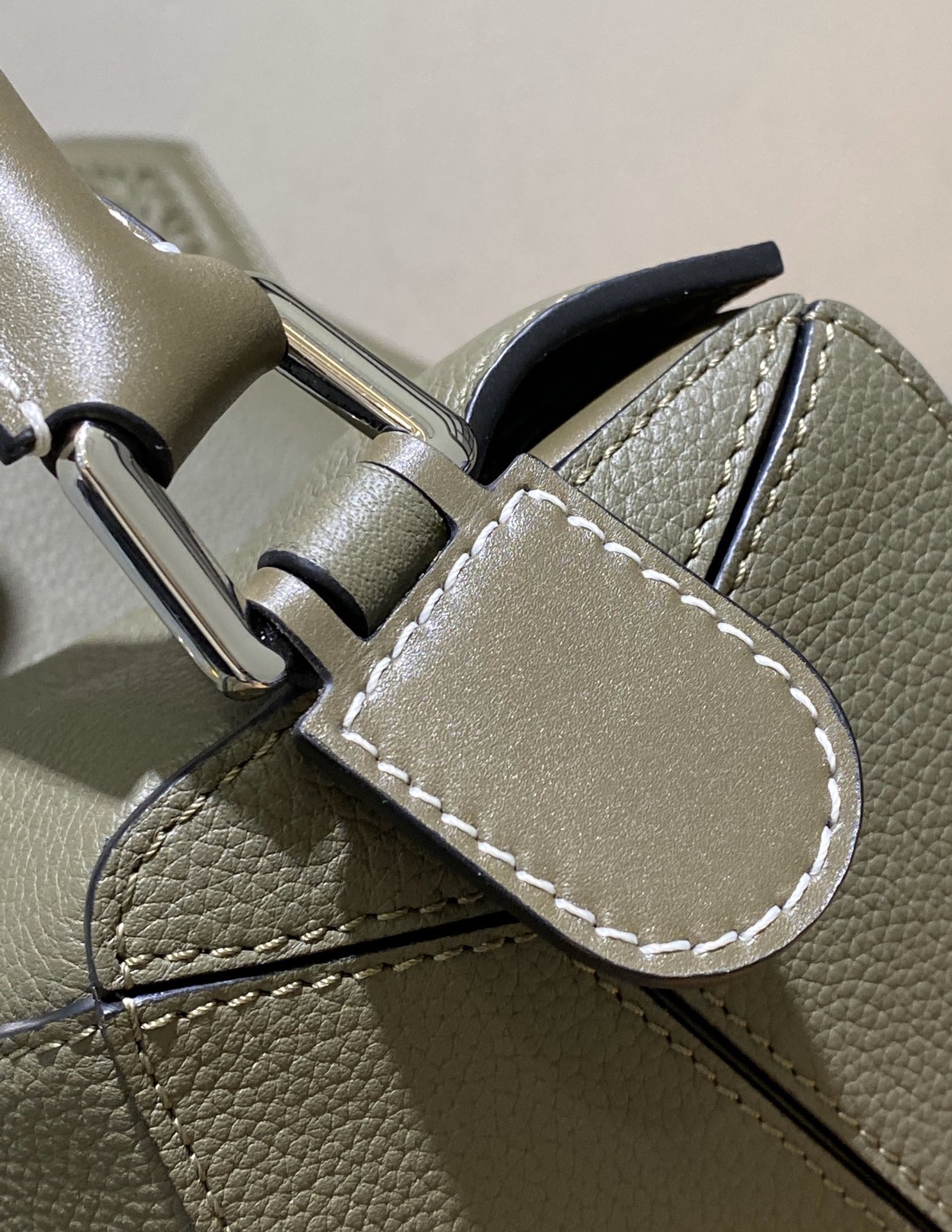 L0ew* puzzle medium bag-29*18*12cm