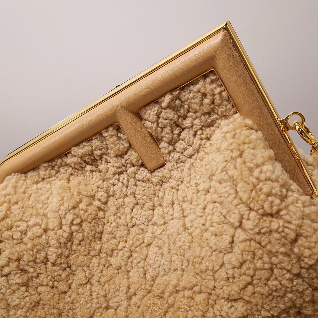 F**di first bag-32.5*15*23.5