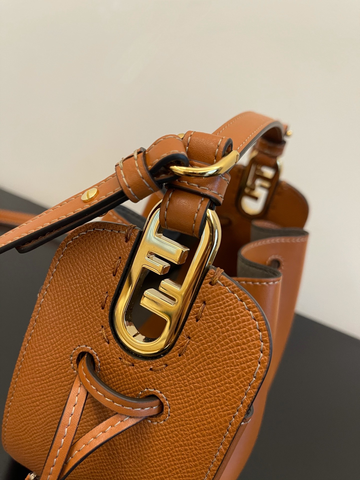 F**di pomodorino-21.5x14x17cm