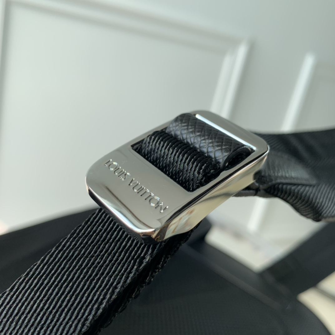 l0*is V*t0n adrian m30857 backpack-31*39*14cm