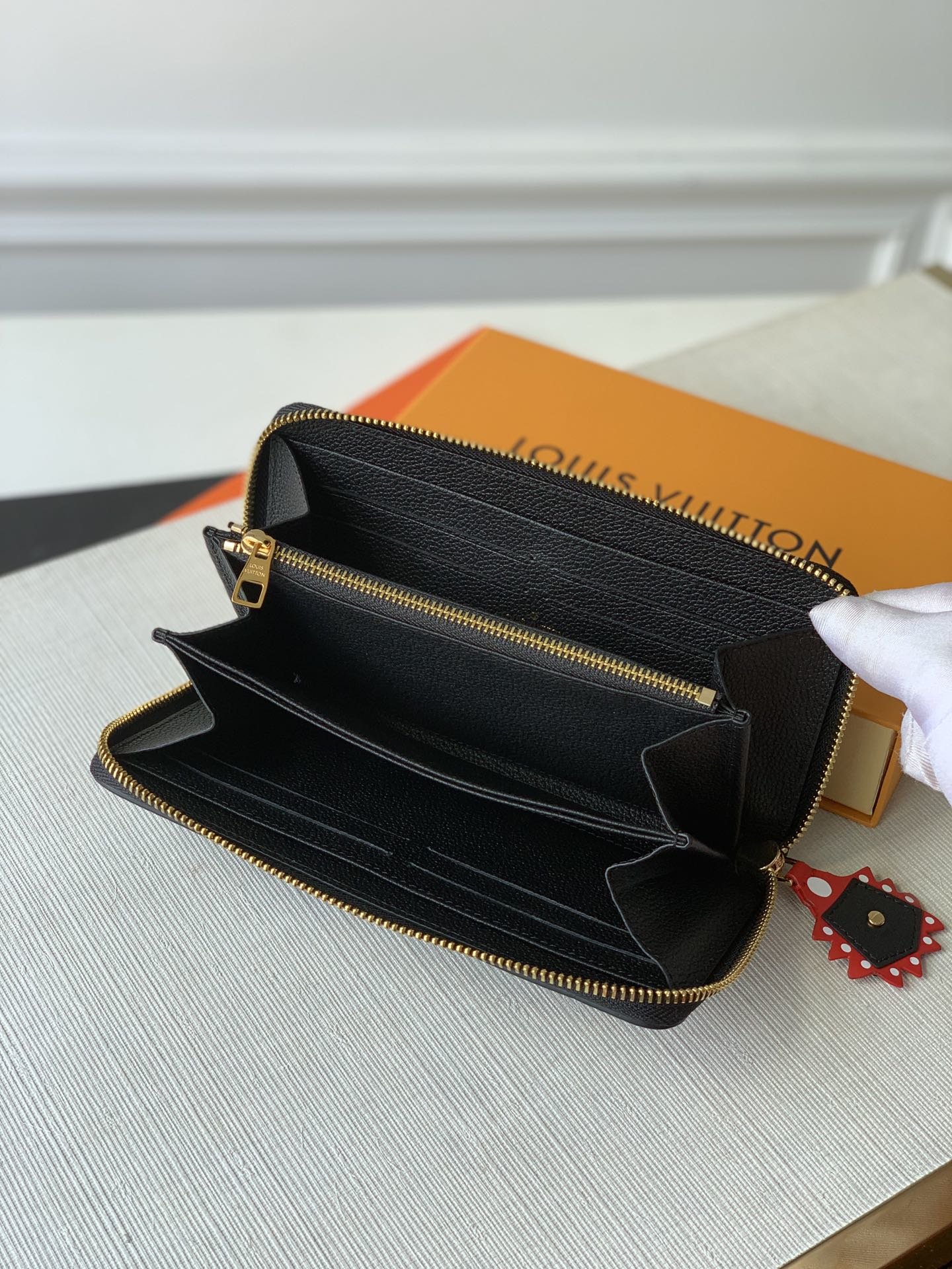 l0*is V*t0n zippy wallet m69520-19*10cm