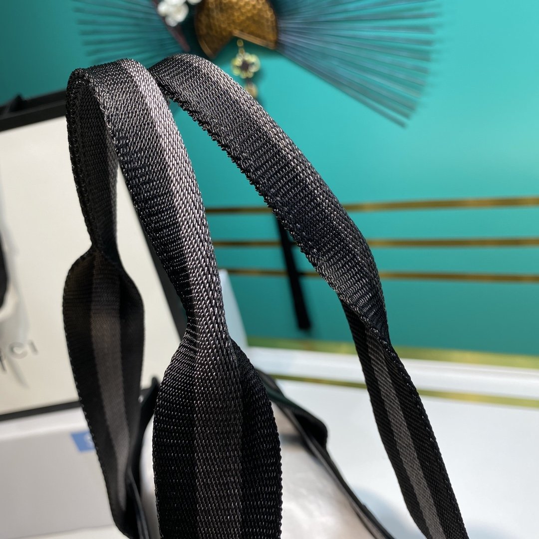 G*u*i tote bag-42*31*11cm