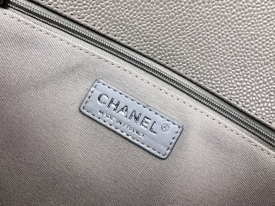 Ch@nel Boy Bag-Caviar-28CM