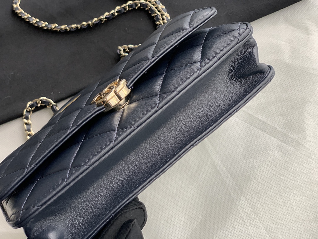 Ch@Nel Woc-12.3x19.2X3.5CM