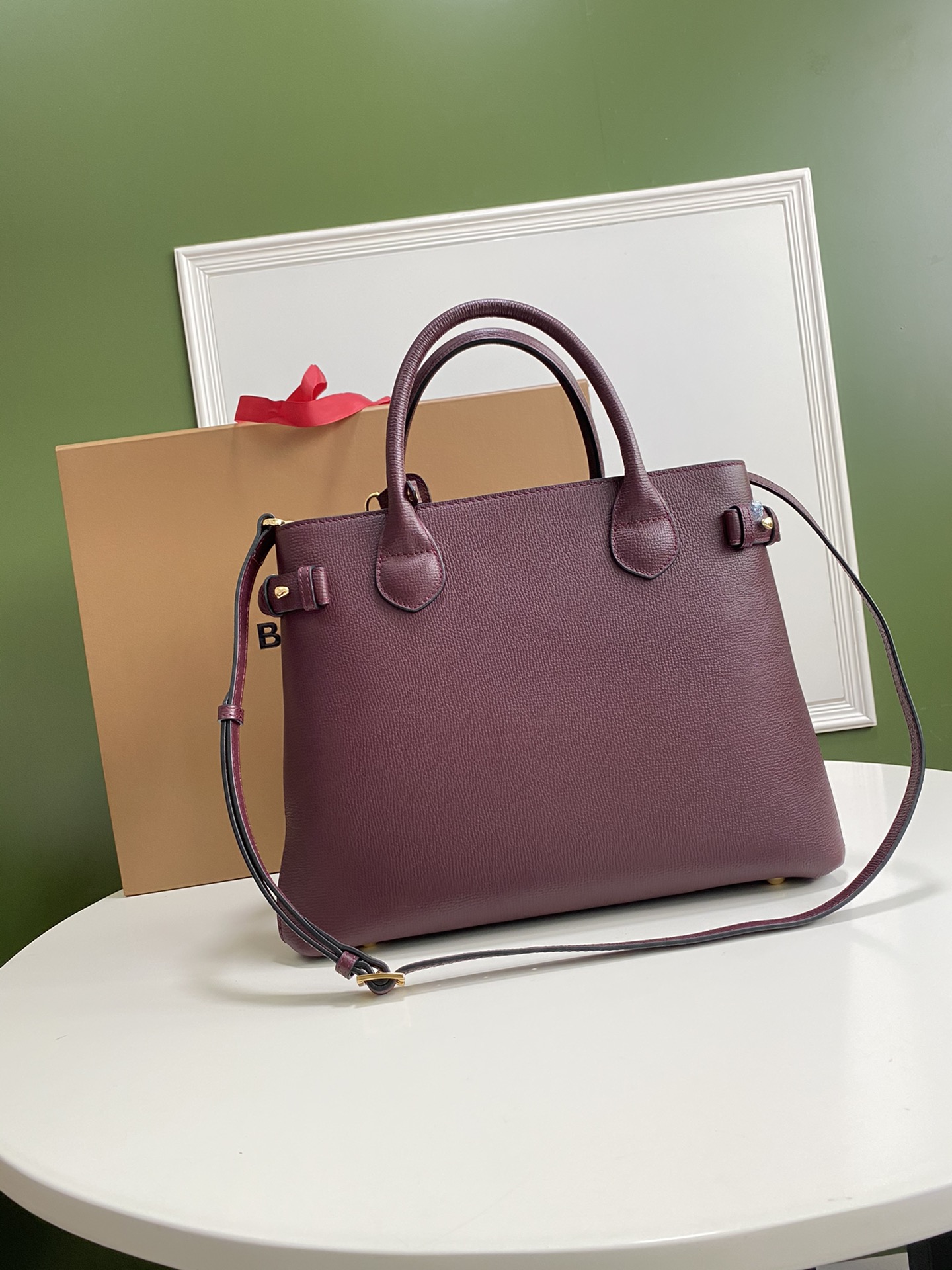 B**rry the banner-34*16*25cm