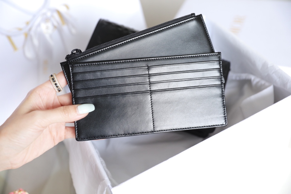 D*or wallet on chain-21.5*11.5*3cm