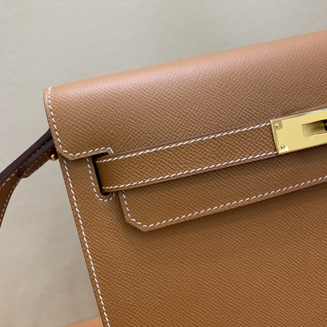 H**me5 Epsom Kelly Depeches 25 Pouch-29CM