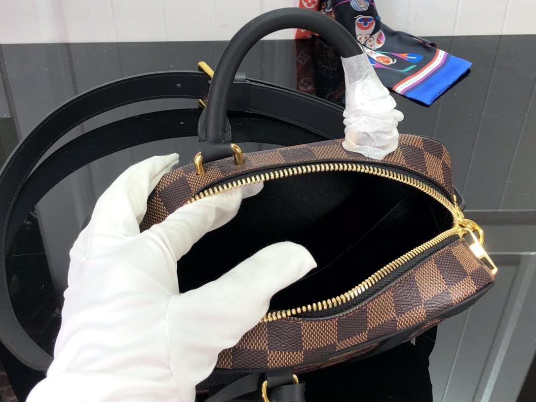 l0*is V*t0n valisette souple bb-21*16*7cm