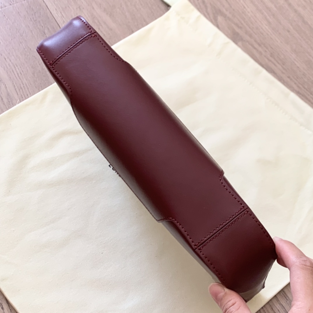 B**rry armpit bag-28x14x5cm