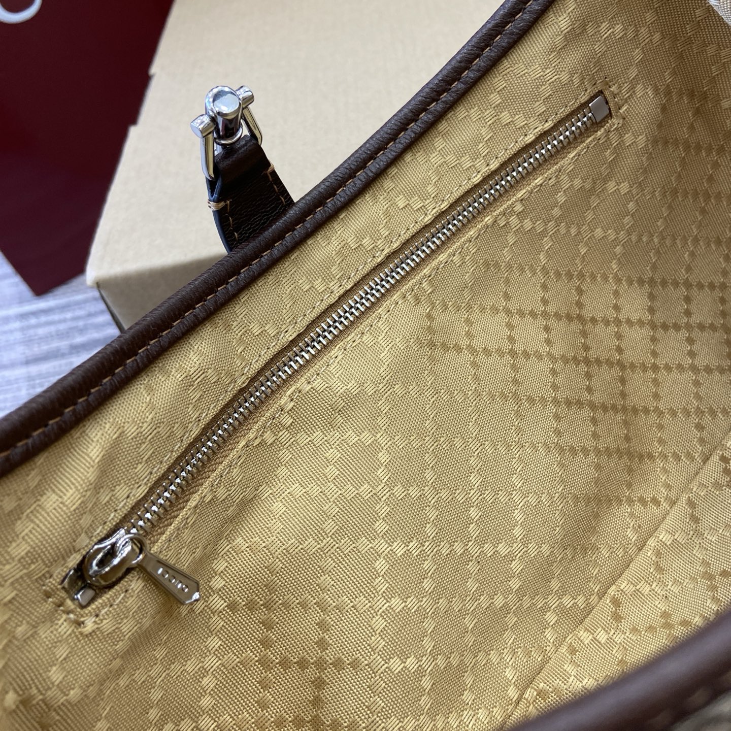 Gvc*1 Jackie Slim Small Shoulder Bag-28*16*3.5CM