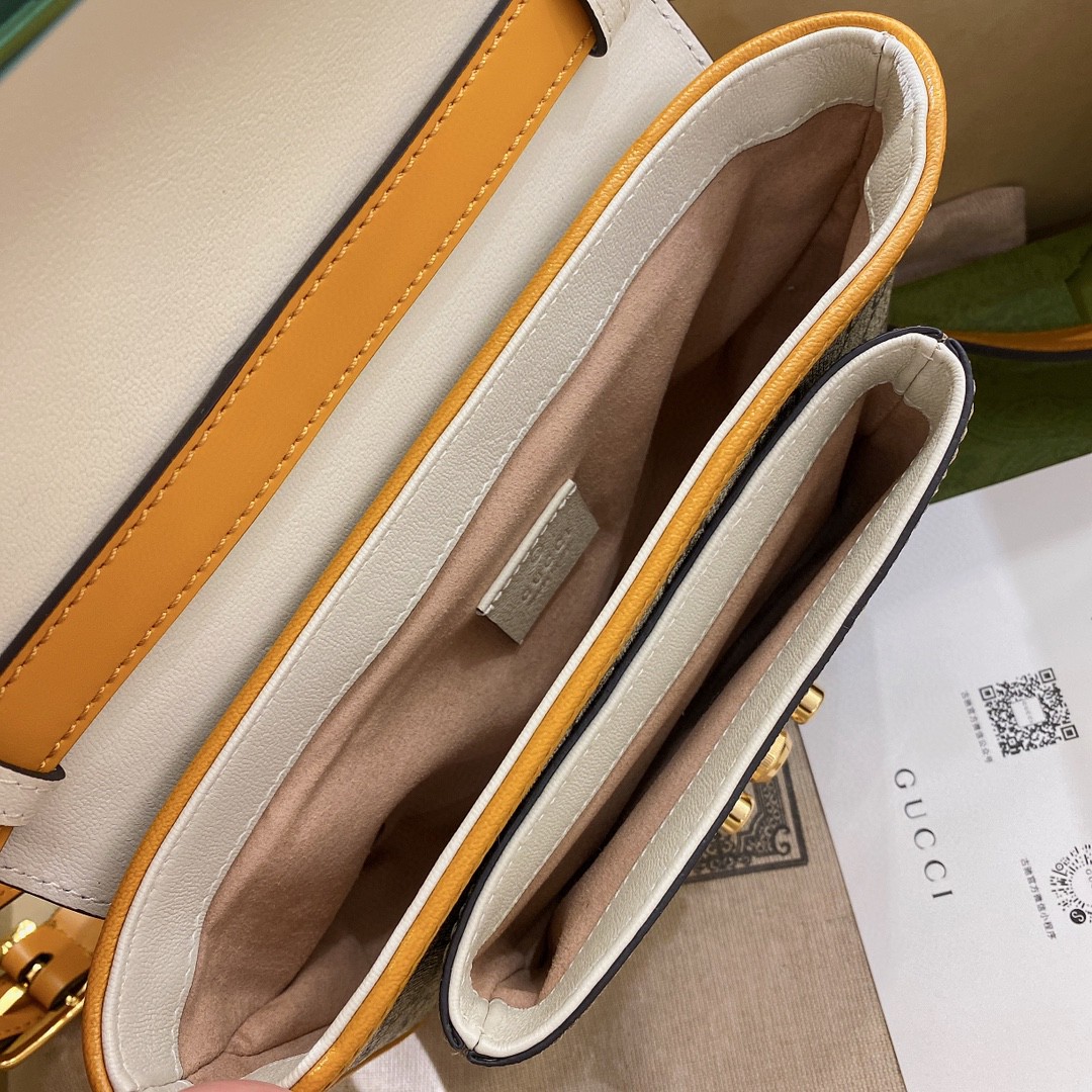 G*u*i padlock bag-21x14x5cm