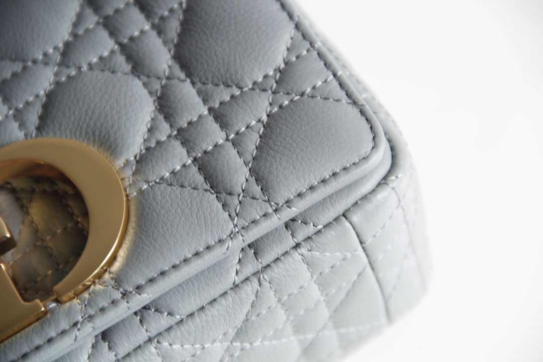 D*or 2021 caro bag-20*12*7cm