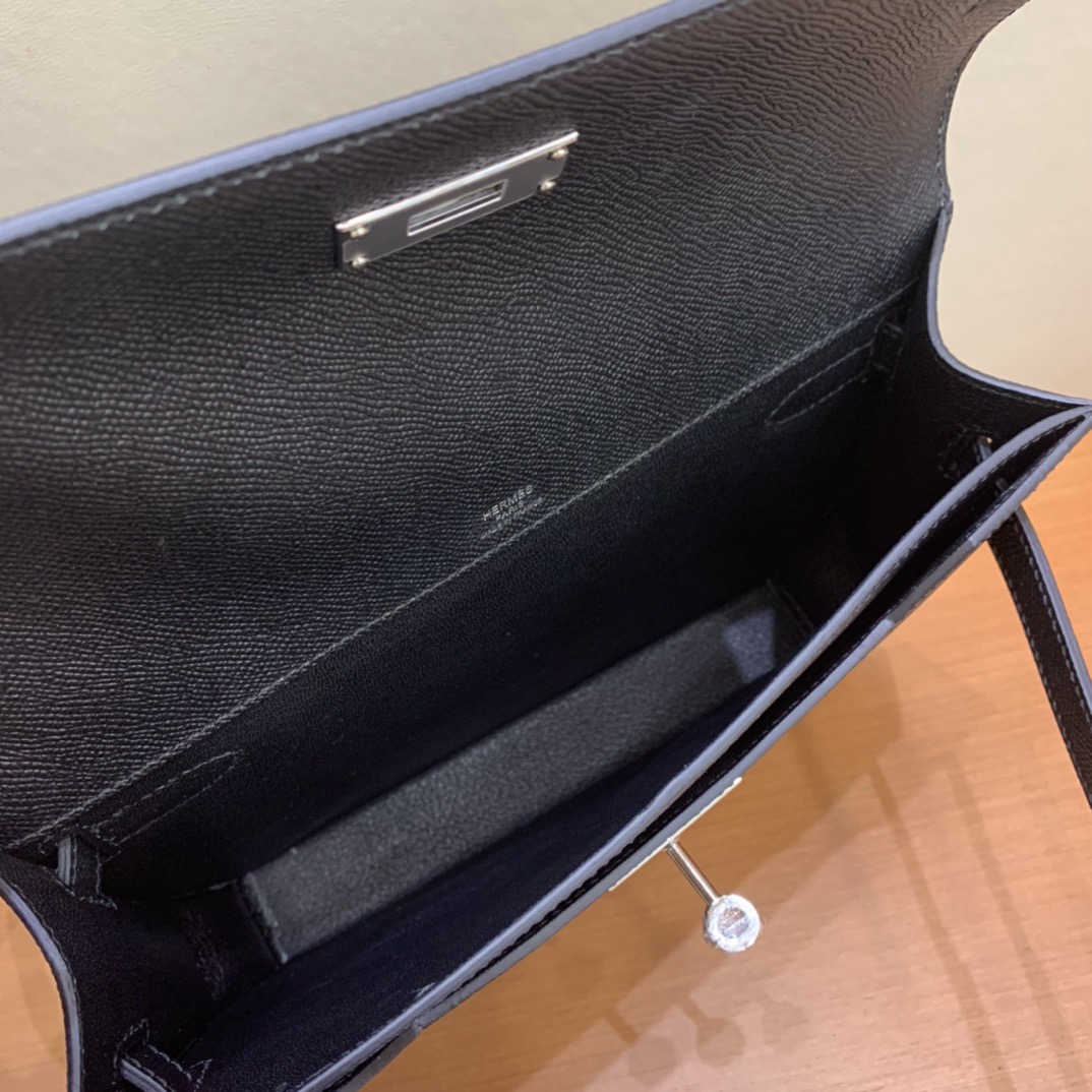H**me5 Epsom Kelly Depeches 25 Pouch-29CM