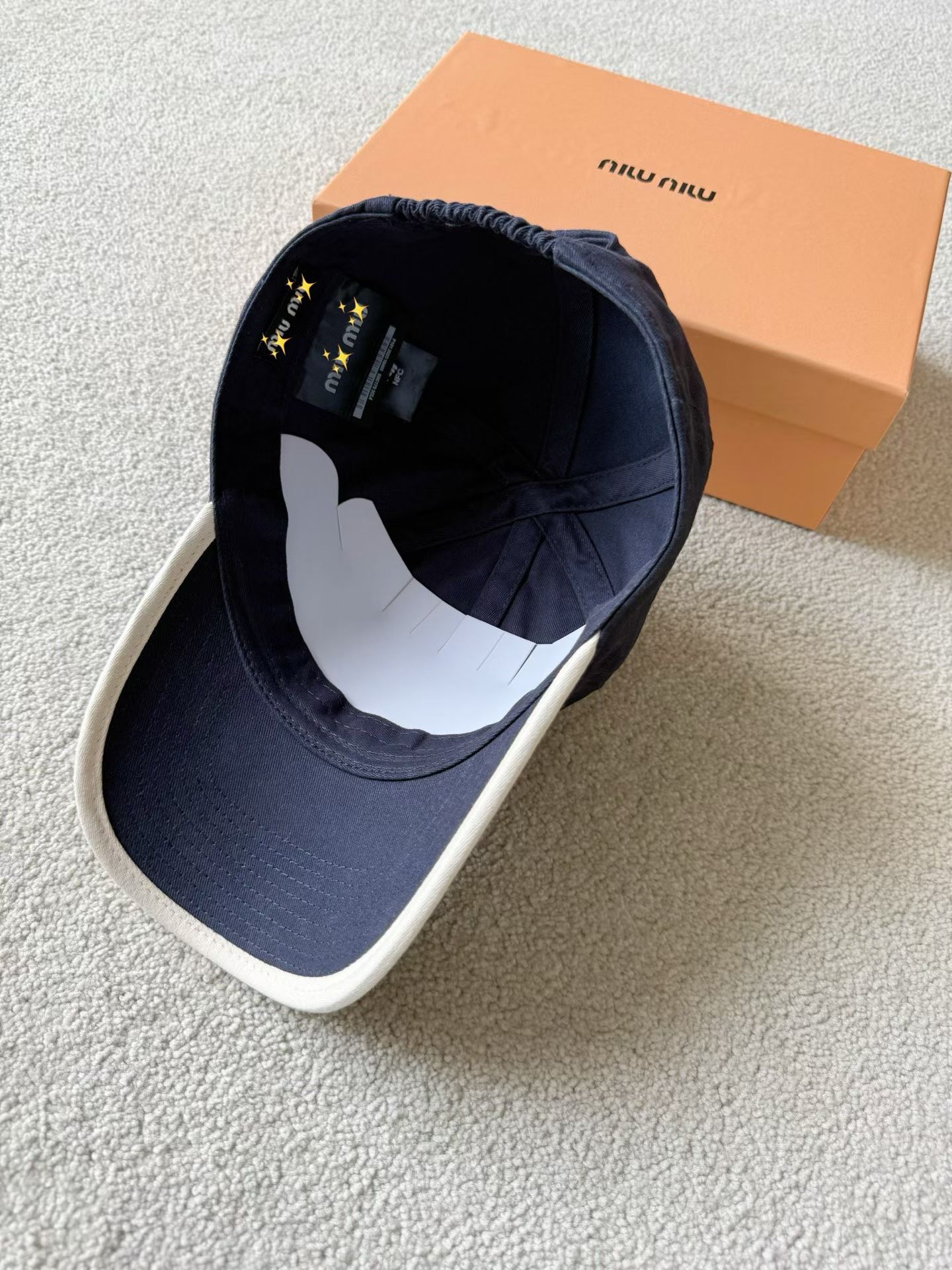 M1um1u Hats