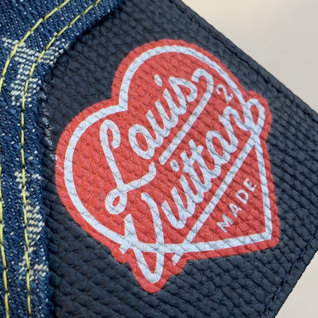 l0*is V*t0n wallet-11*8.5*2cm