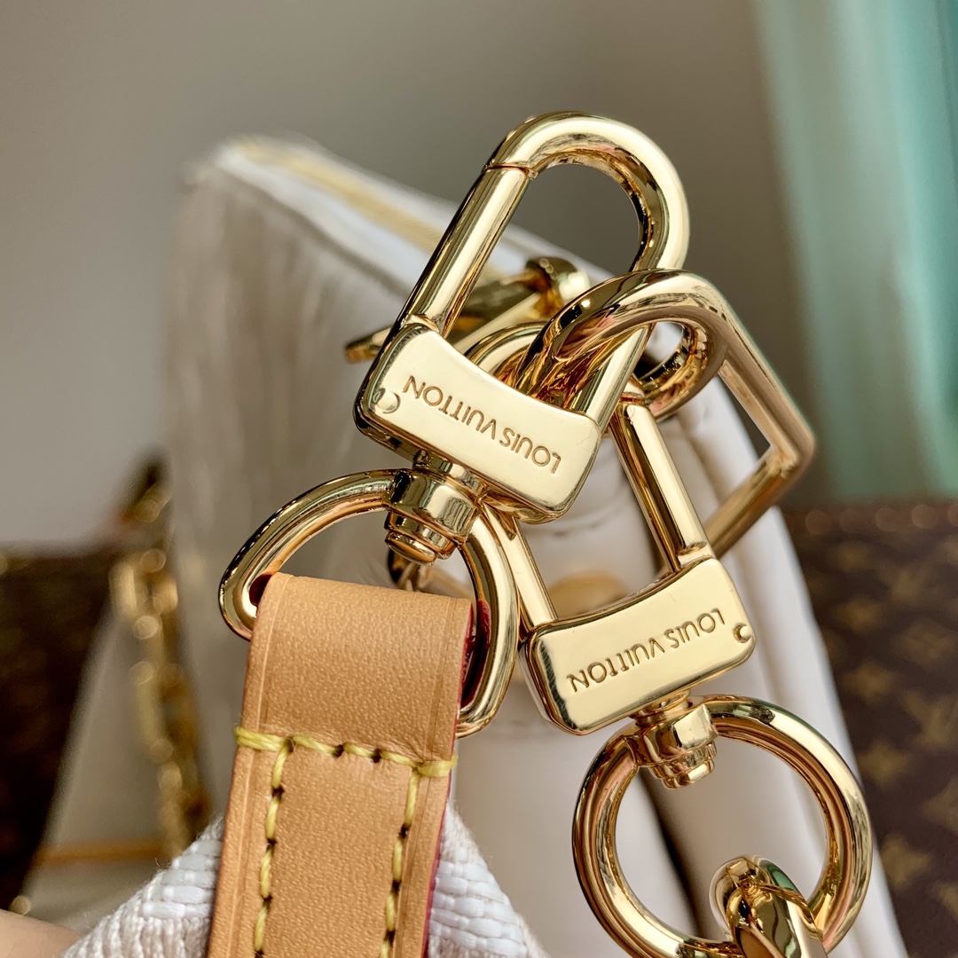 l0*is V*t0n coussin handbags-26*20*12cm