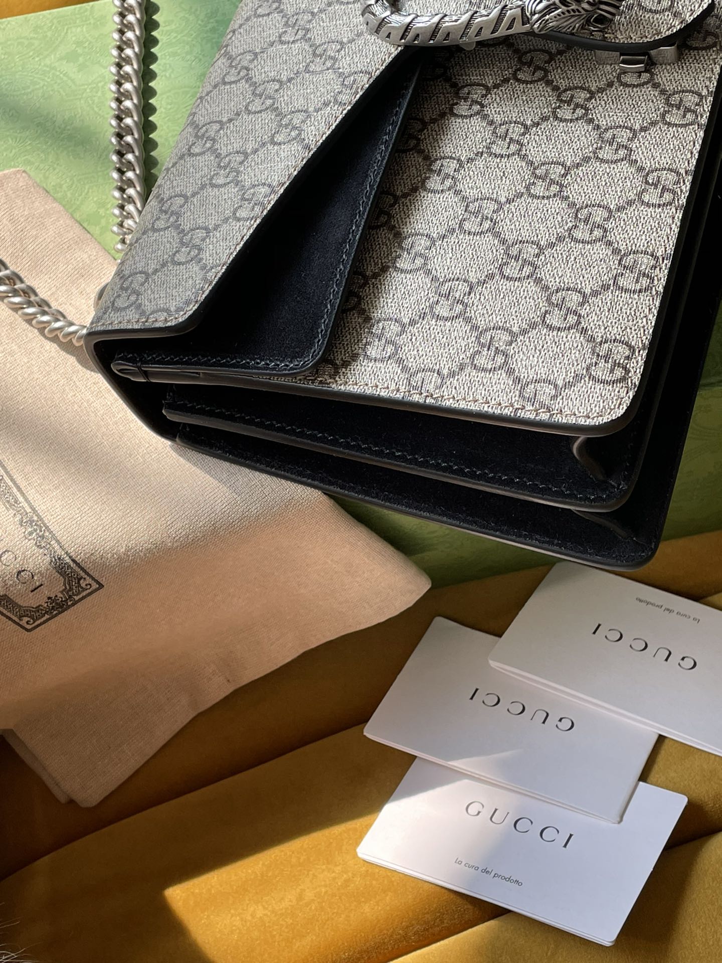 G*u*i dionysus-28*18*9cm