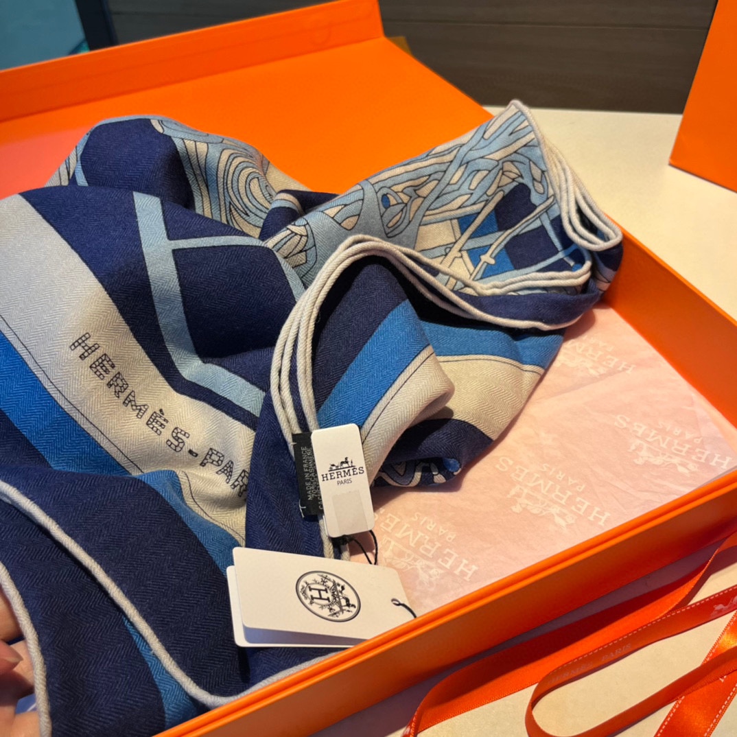 H**mes square towel-140*140cm