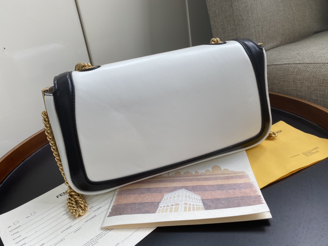 F**di medium baguette bag-26x15x4cm