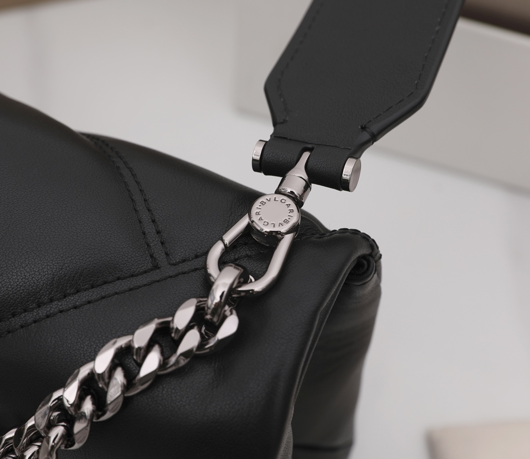 B*l*ai serpenti cabochon bag-22.5 x 15 x 10 cm