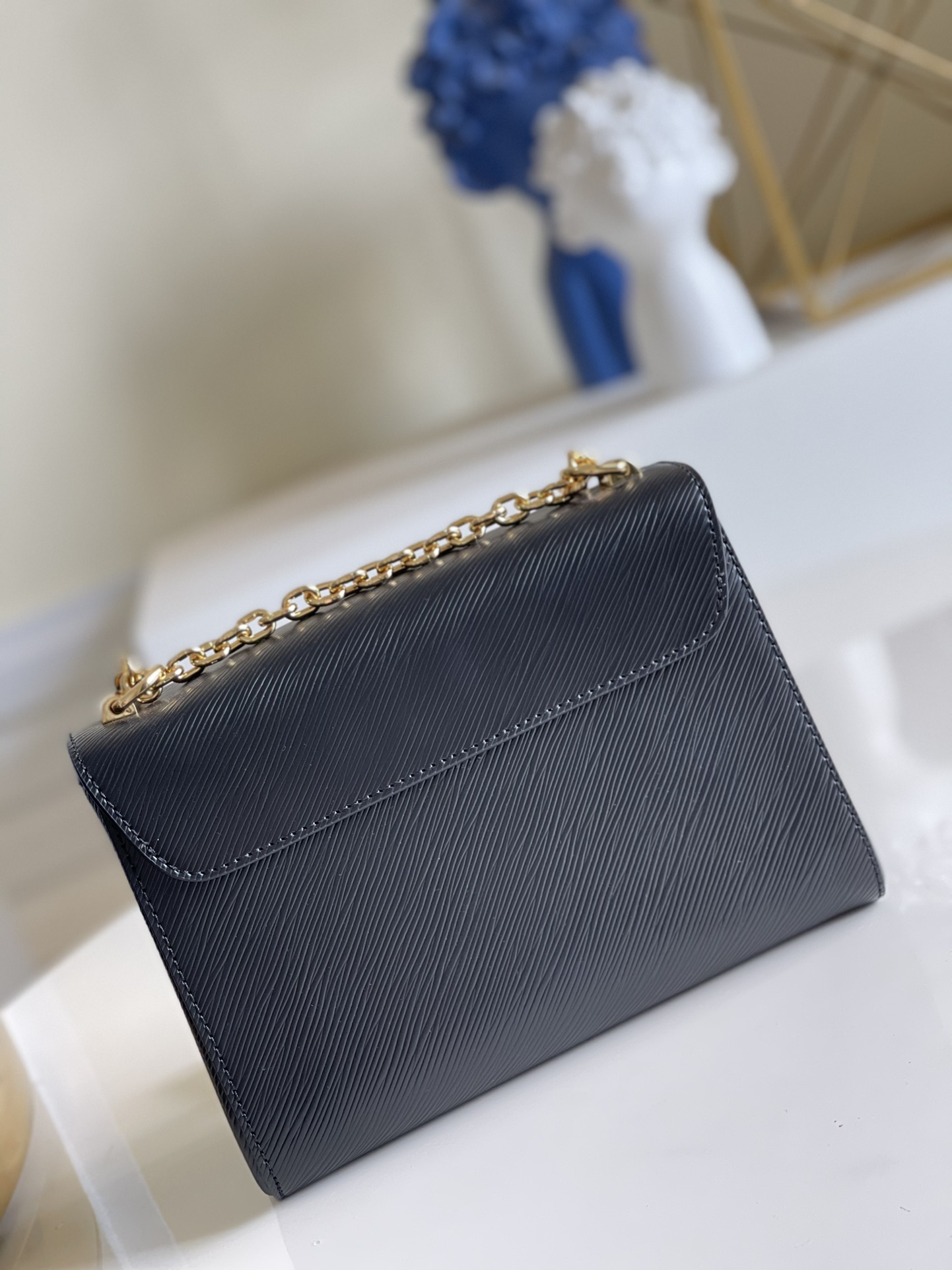 l0*is V*t0n twist mm-23*18*8cm