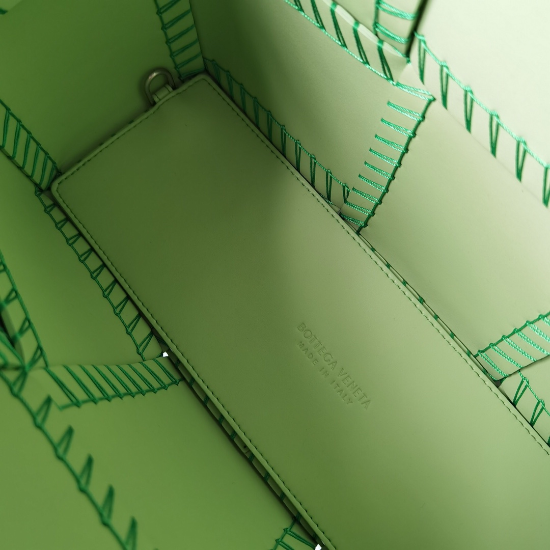 Bo*te*ga arco tote-30x20x11.5cm