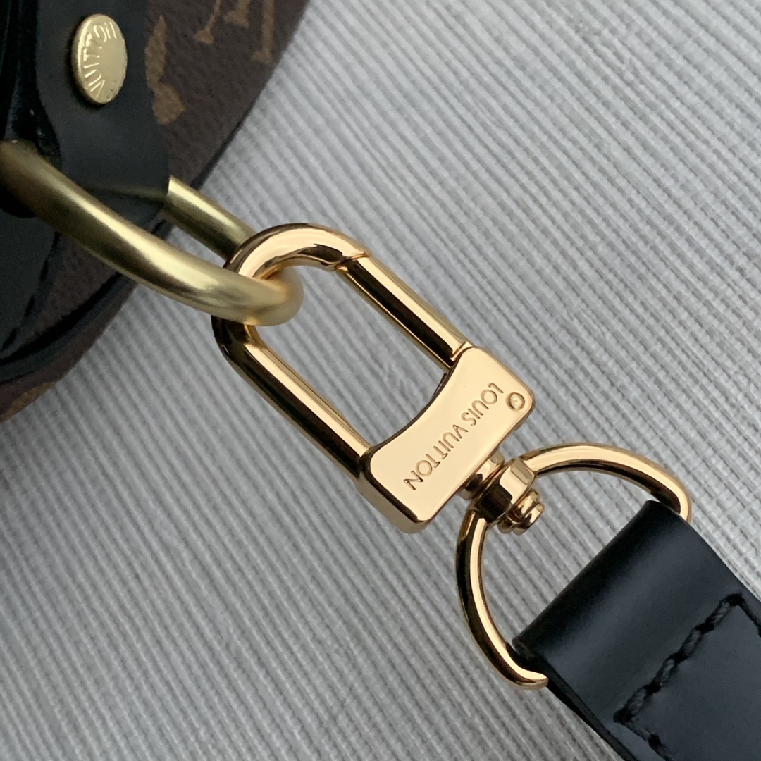 l0*is V*t0n speedy-30x21x17cm