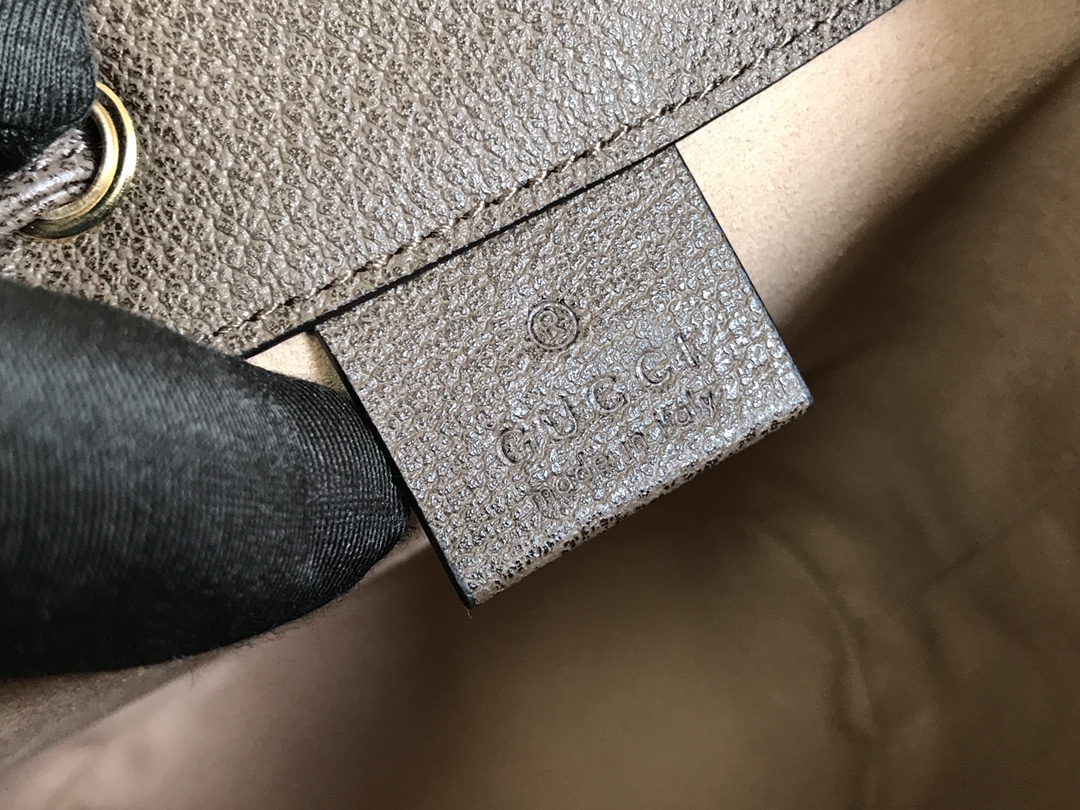 G*u*i ophidia bucket-19*15*9cm