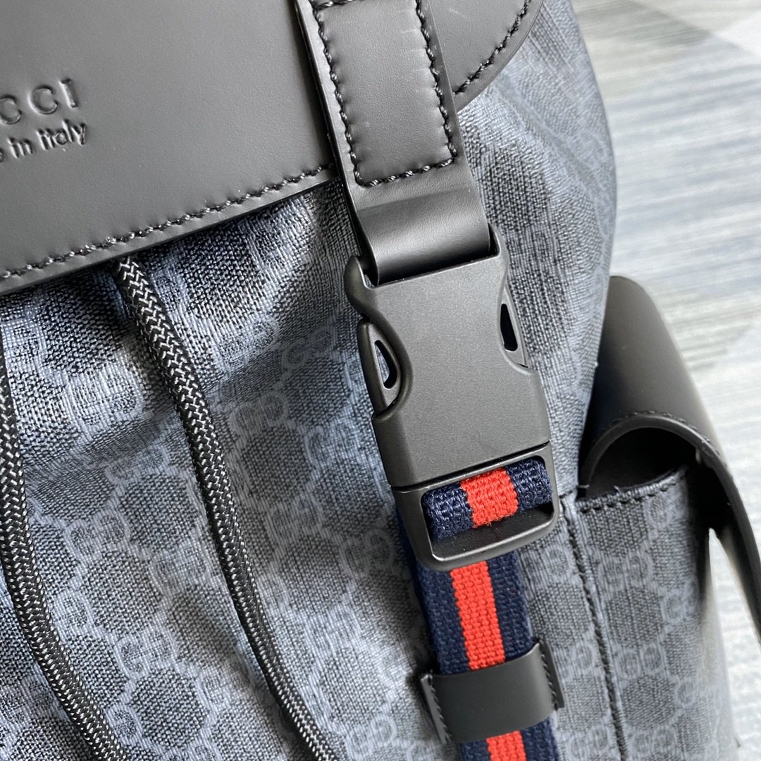 G*u*i backpacks-34*42*16cm