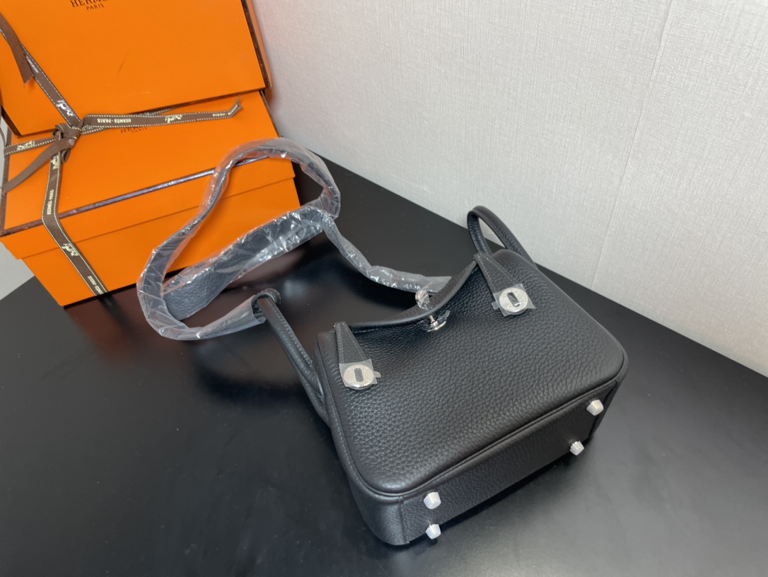 H**mes lindy 19-togo leather-19cm