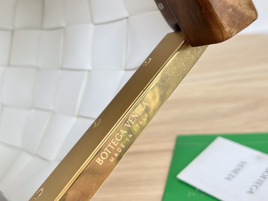 Bo*te*ga nappa pouch-28*26*5cm