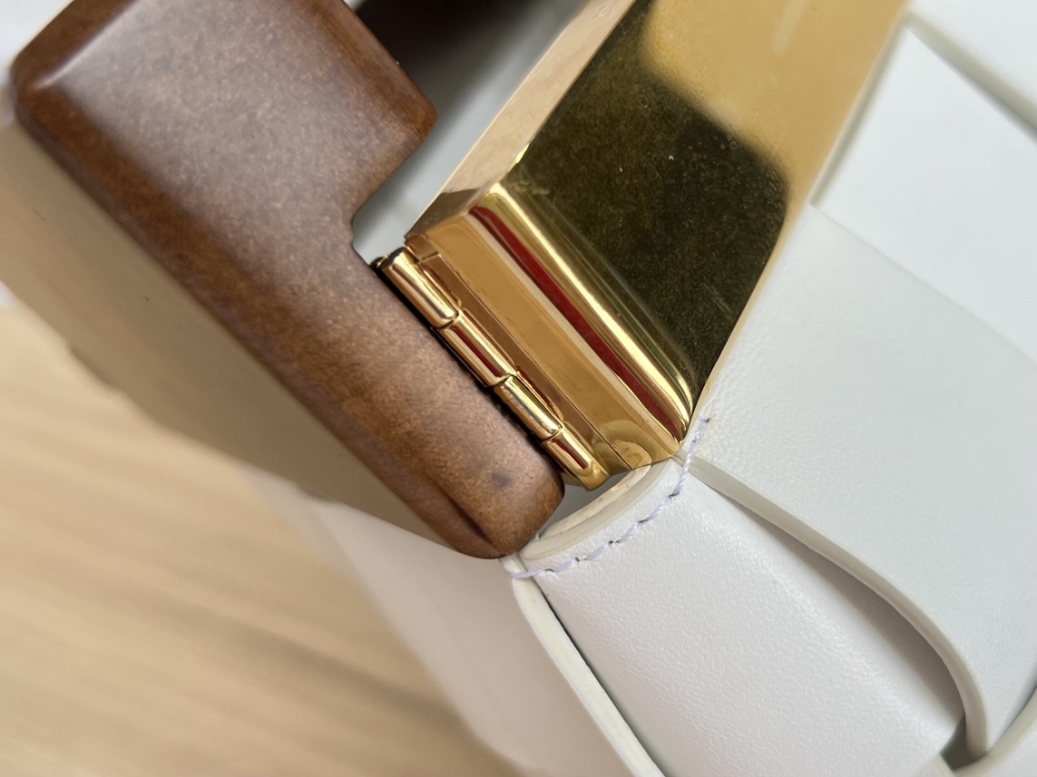 Bo*te*ga nappa pouch-28*26*5cm