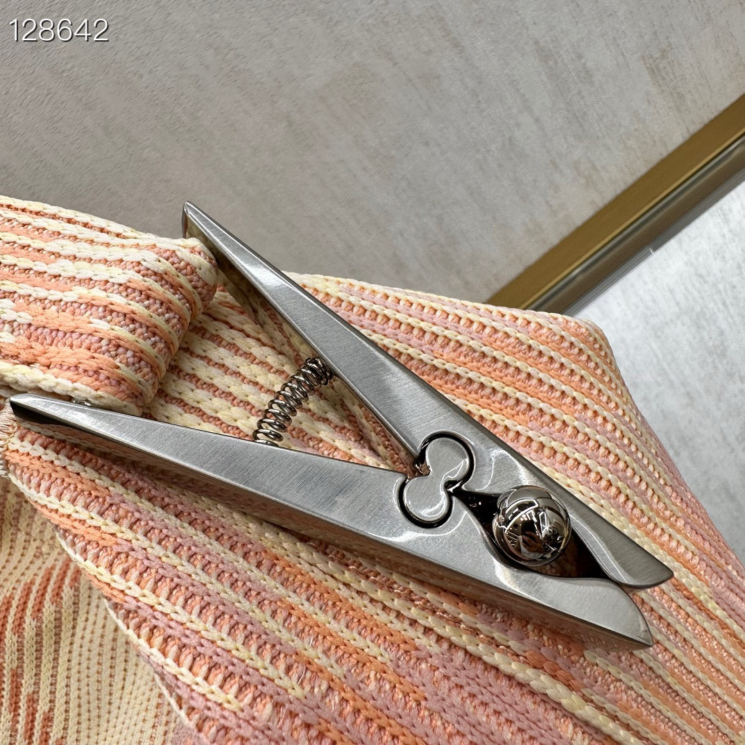 B**rry medium check hobo bag-28.5*16.5*33.5cm