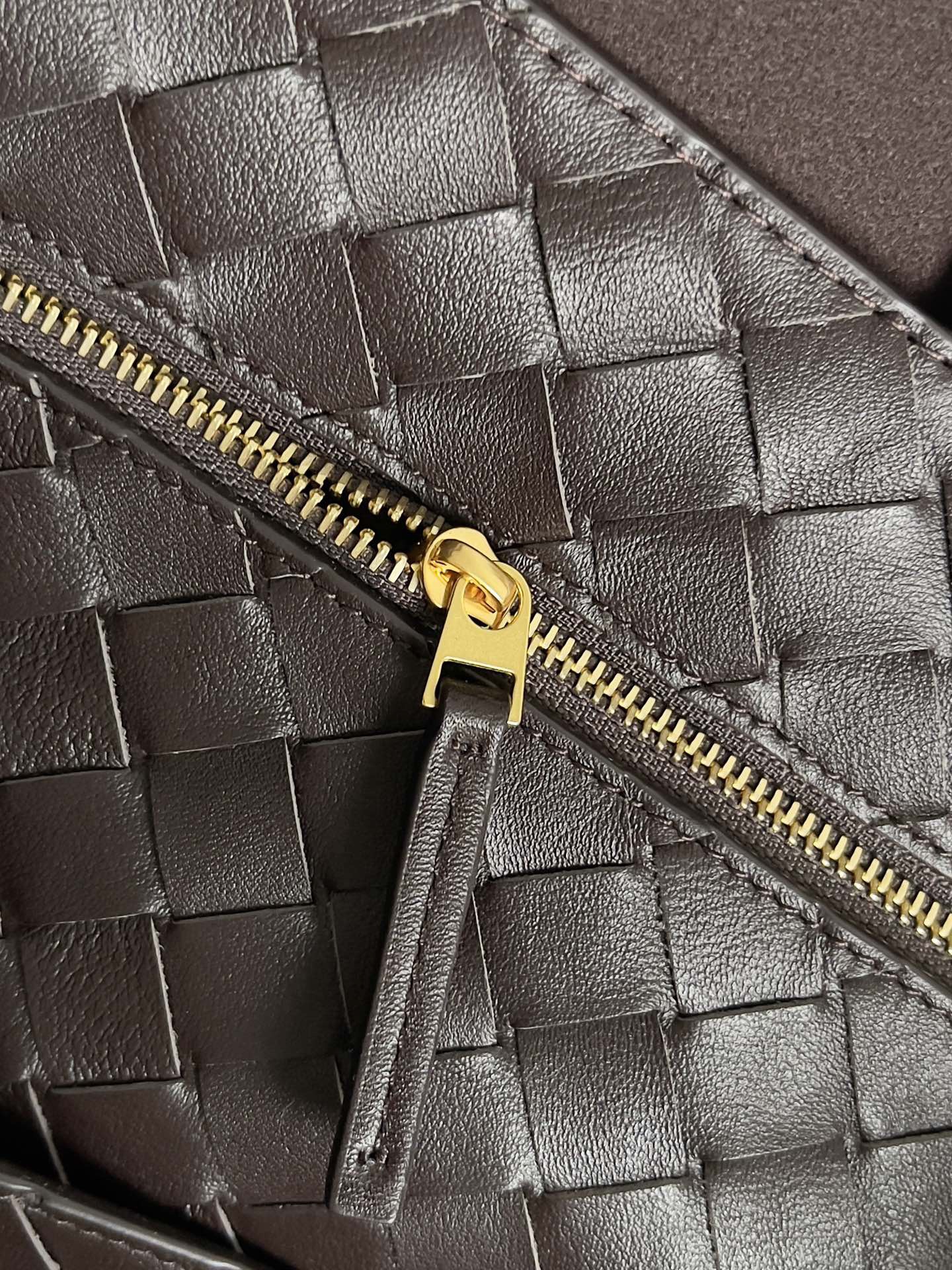 b0tt*ga Ven*ta andiamo bag-42*35*18cm