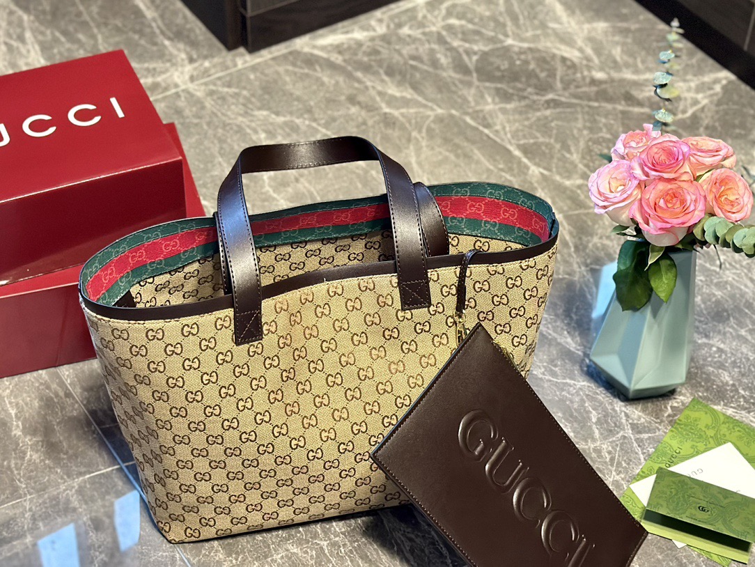 Gvc*1 tote-33.5*28cm