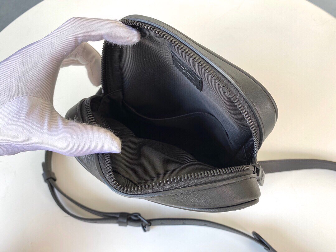 l0*is V*t0n danube handbags-16*21*6.5cm