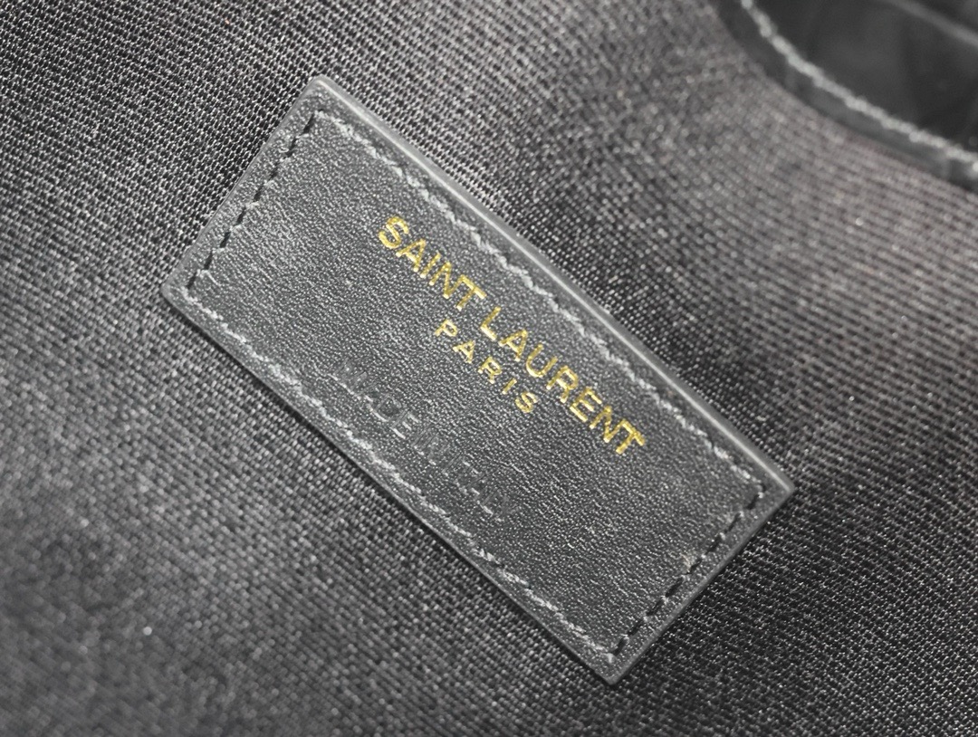 Y51 pouch-‎27*16*2cm