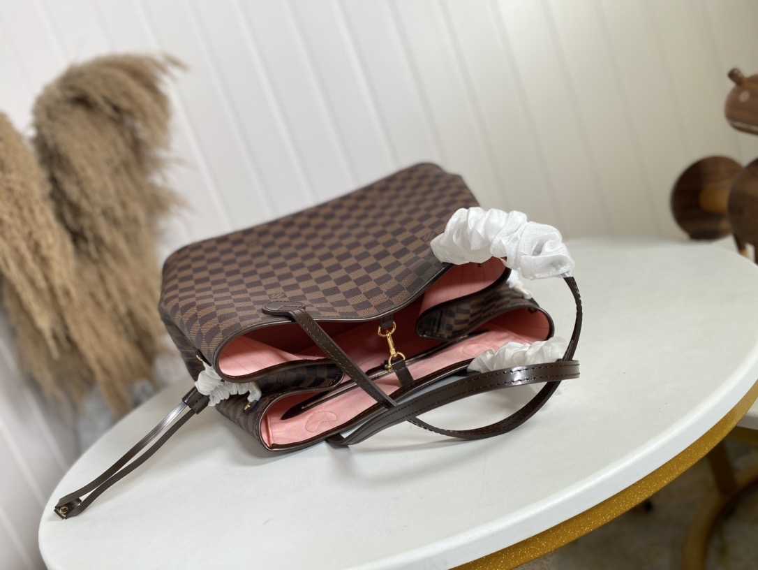 l0*is V*t0n neverfull gm ( pink inside) -40*33*20cm