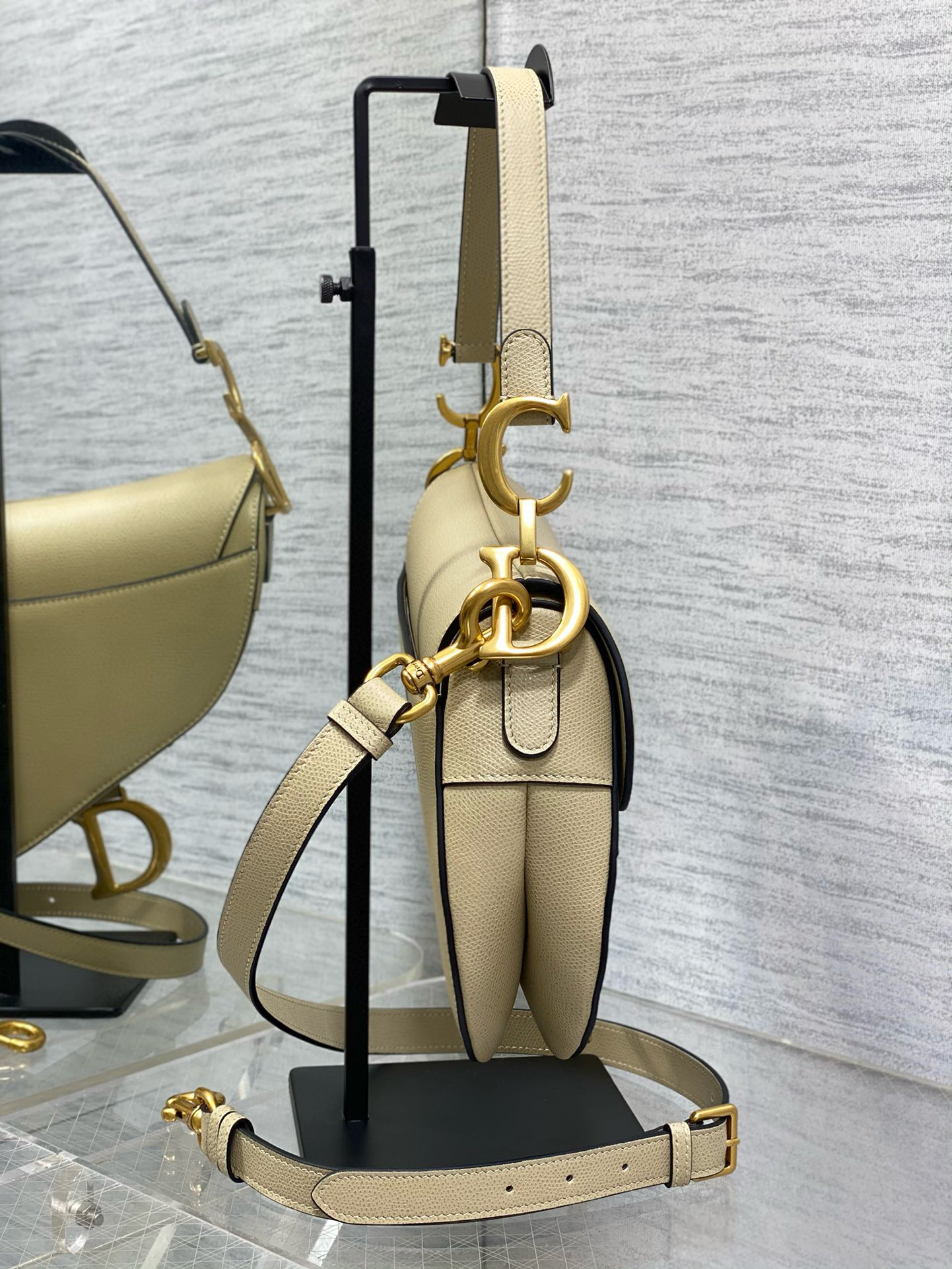 D*or saddle bag-25.5×6.5×20cm