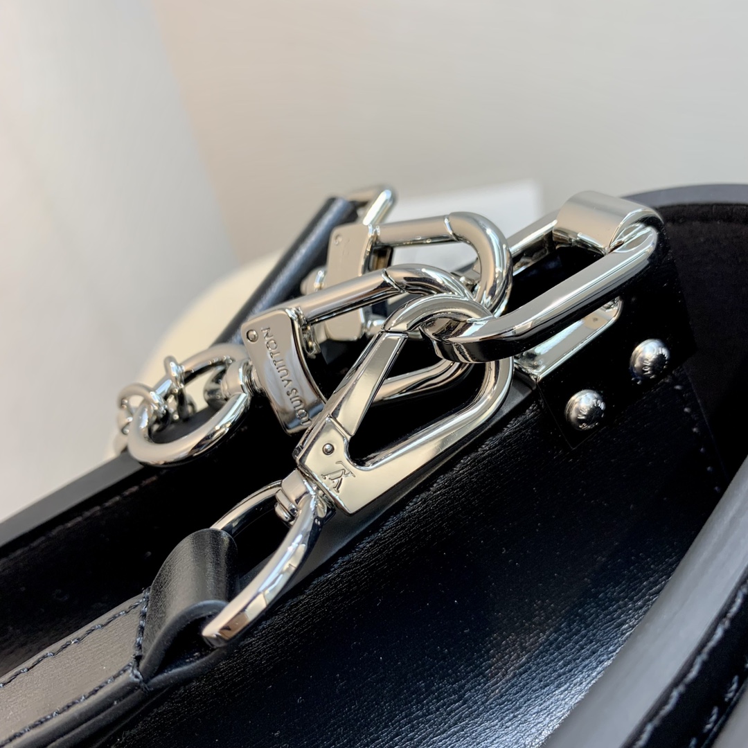 l0*is V*t0n dauphine-25*17*10.5cm